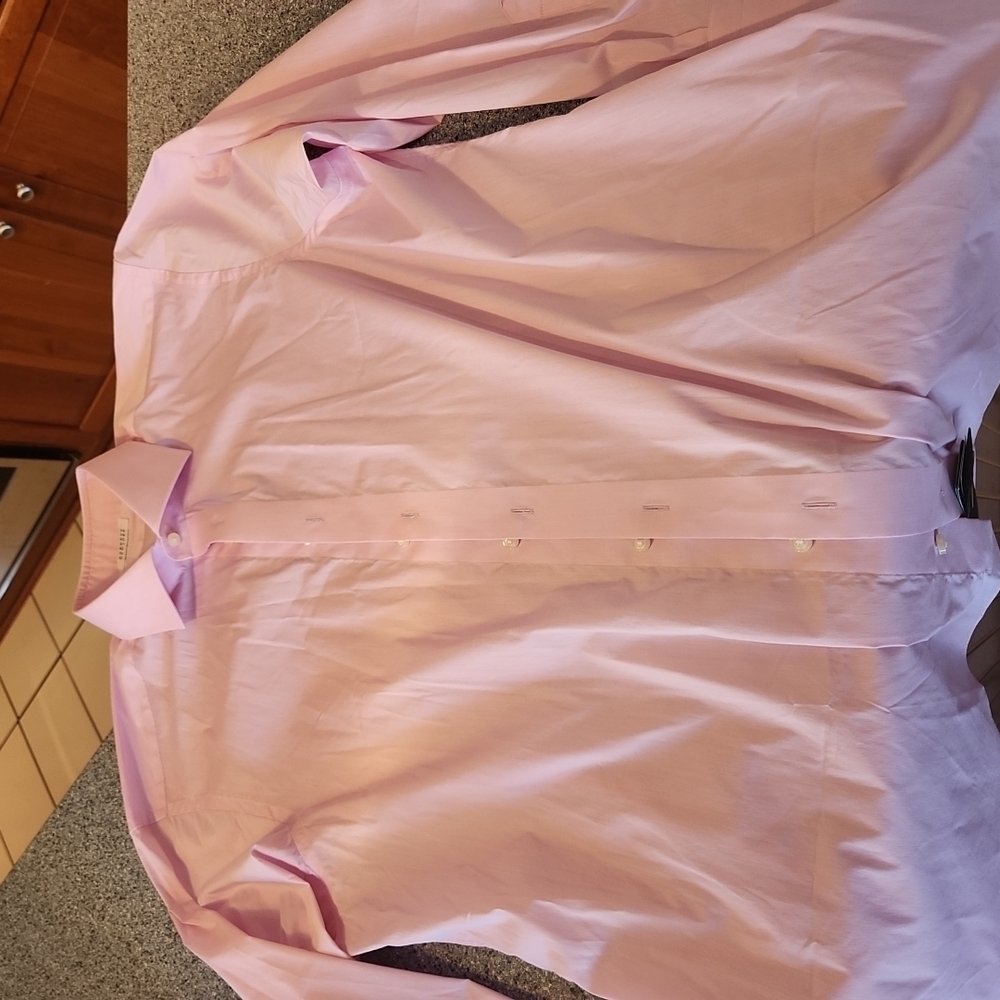 Barneys NYC Men's Pink Dress Shirt